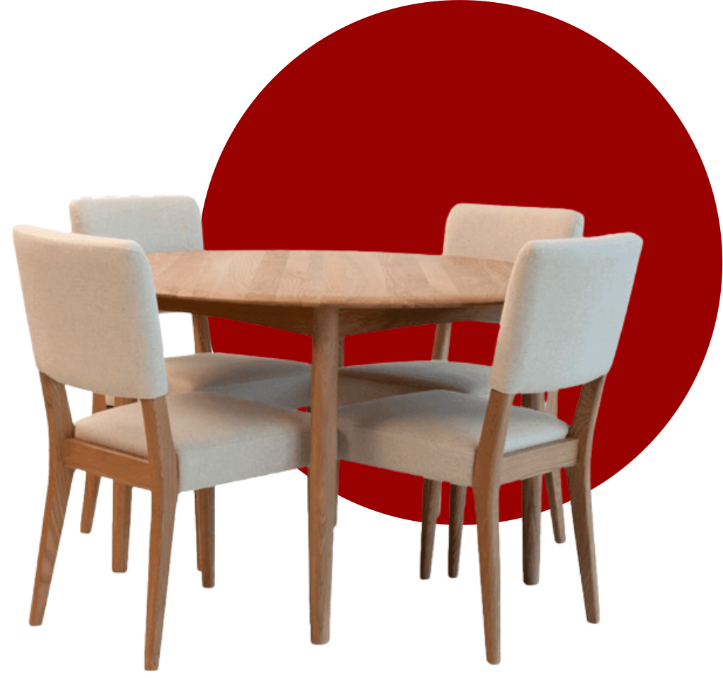 Comedor Kalapa con mesa de madera y sillas tapizadas