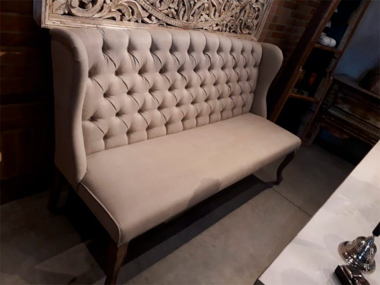 Mueble clásico de iglesia renovado en kalapa bogotá